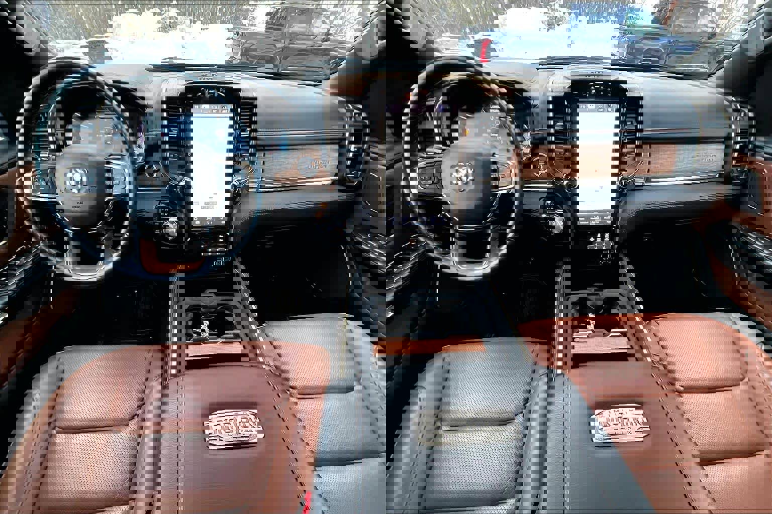 Used 2023 RAM 1500 Limited image 14