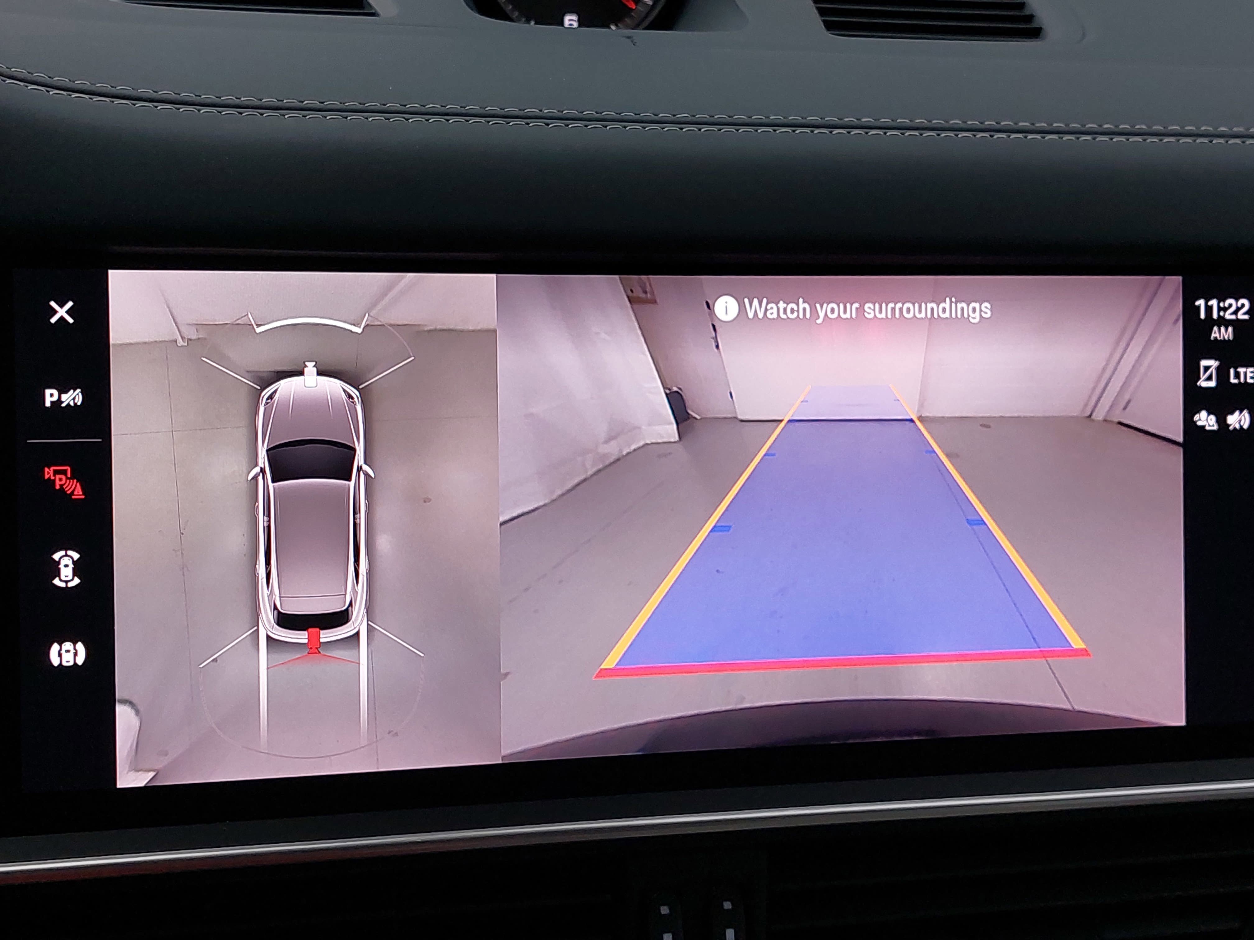 Certified 2022 Porsche Cayenne AWD/4WD image 26
