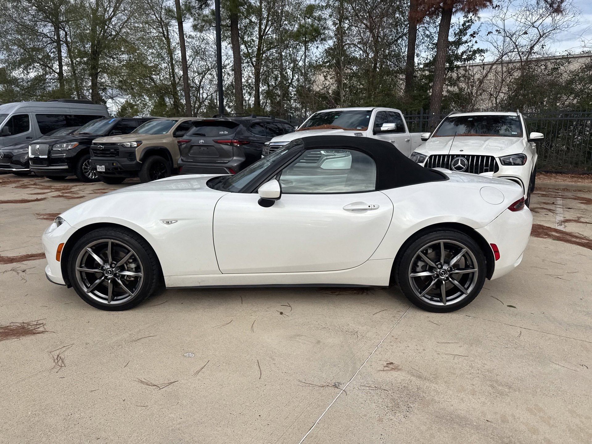 Used 2021 MAZDA MX-5 Miata Grand Touring image 7