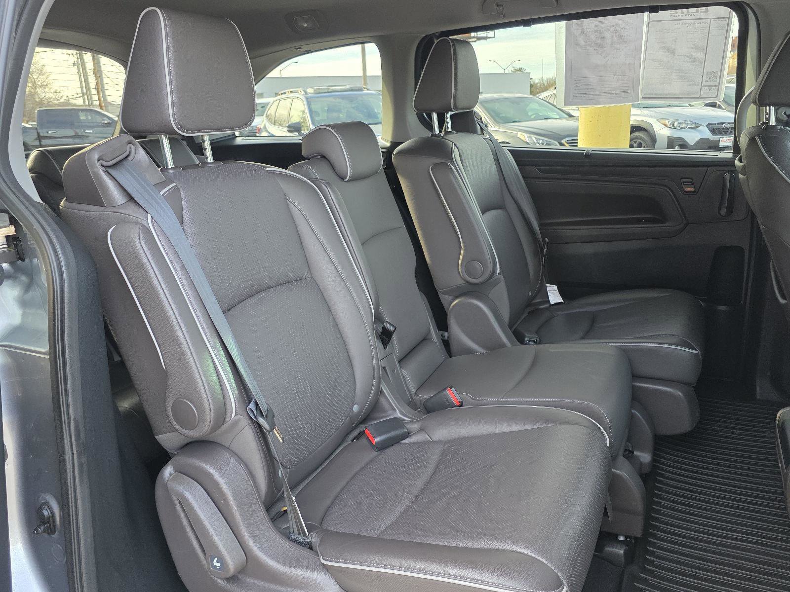 Used 2023 Honda Odyssey Elite image 30