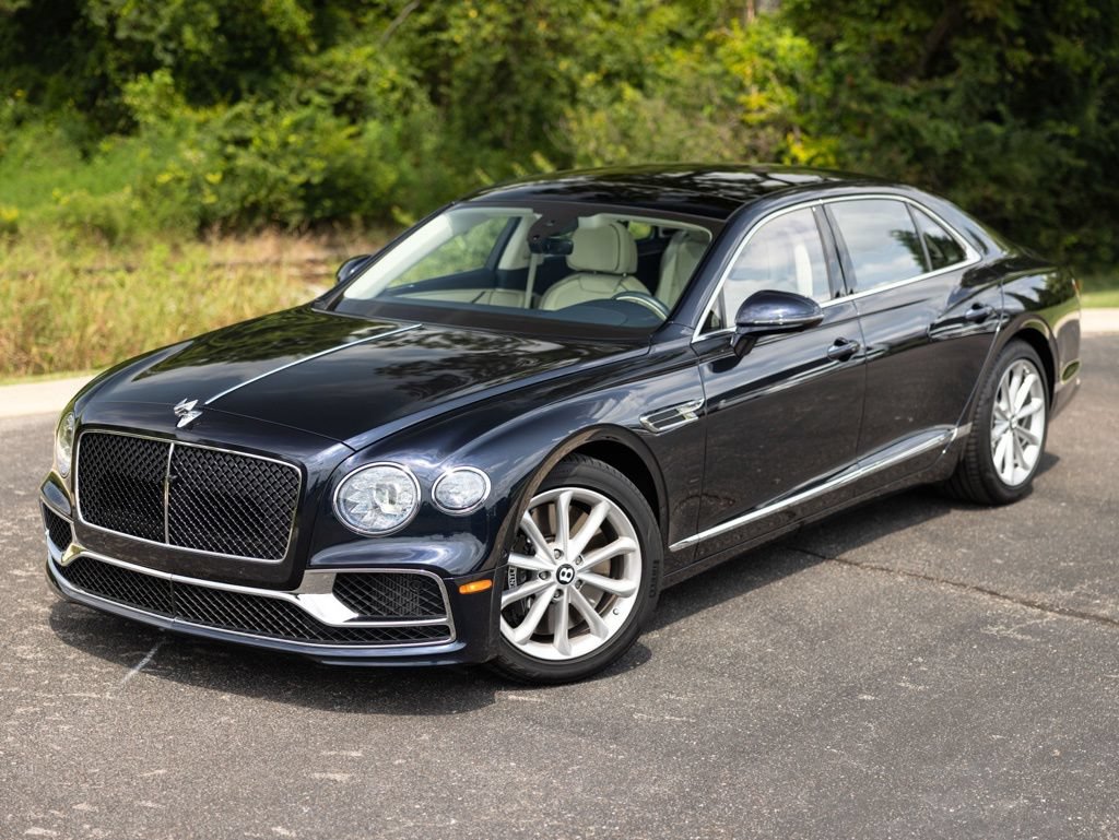 Used 2024 Bentley Flying Spur V8 AWD/4WD image 7