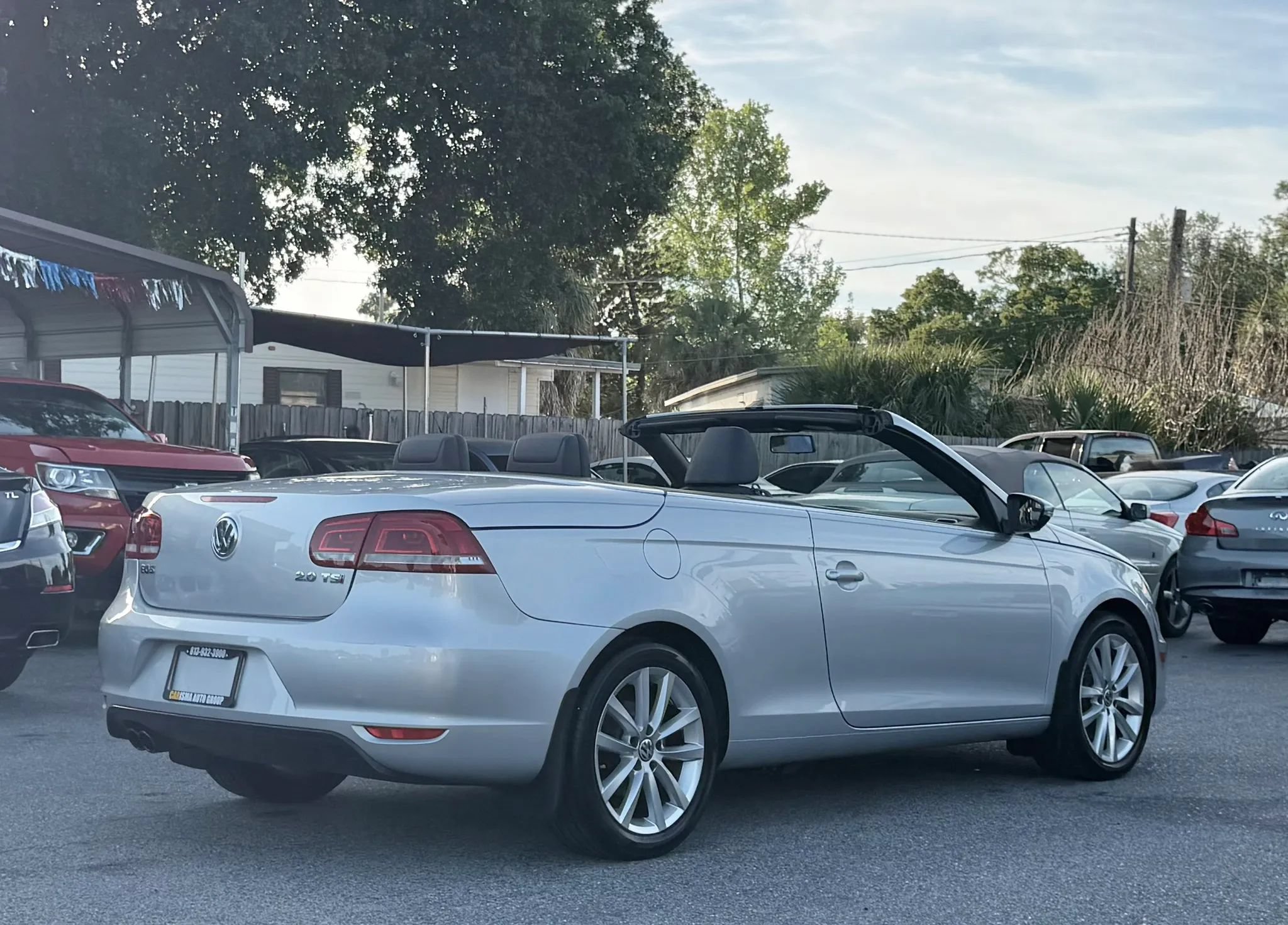 Used 2015 Volkswagen Eos Komfort FWD image 11