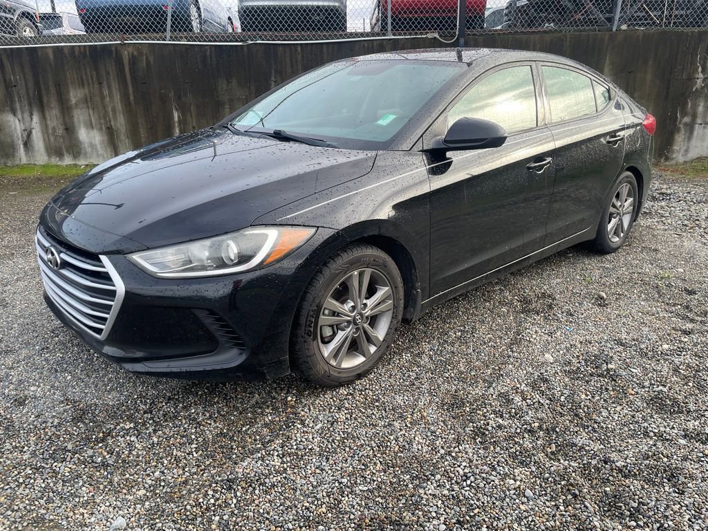Used 2017 Hyundai Elantra SE image 3