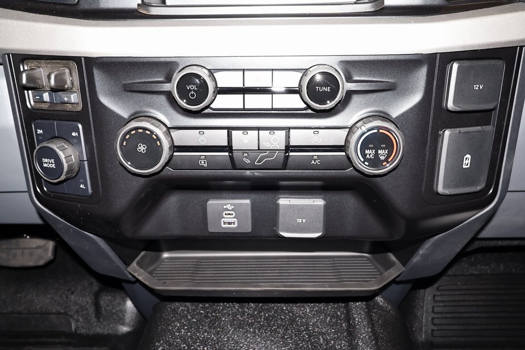 New 2026 Ford F550 4x4 Regular Cab Super Duty image 18