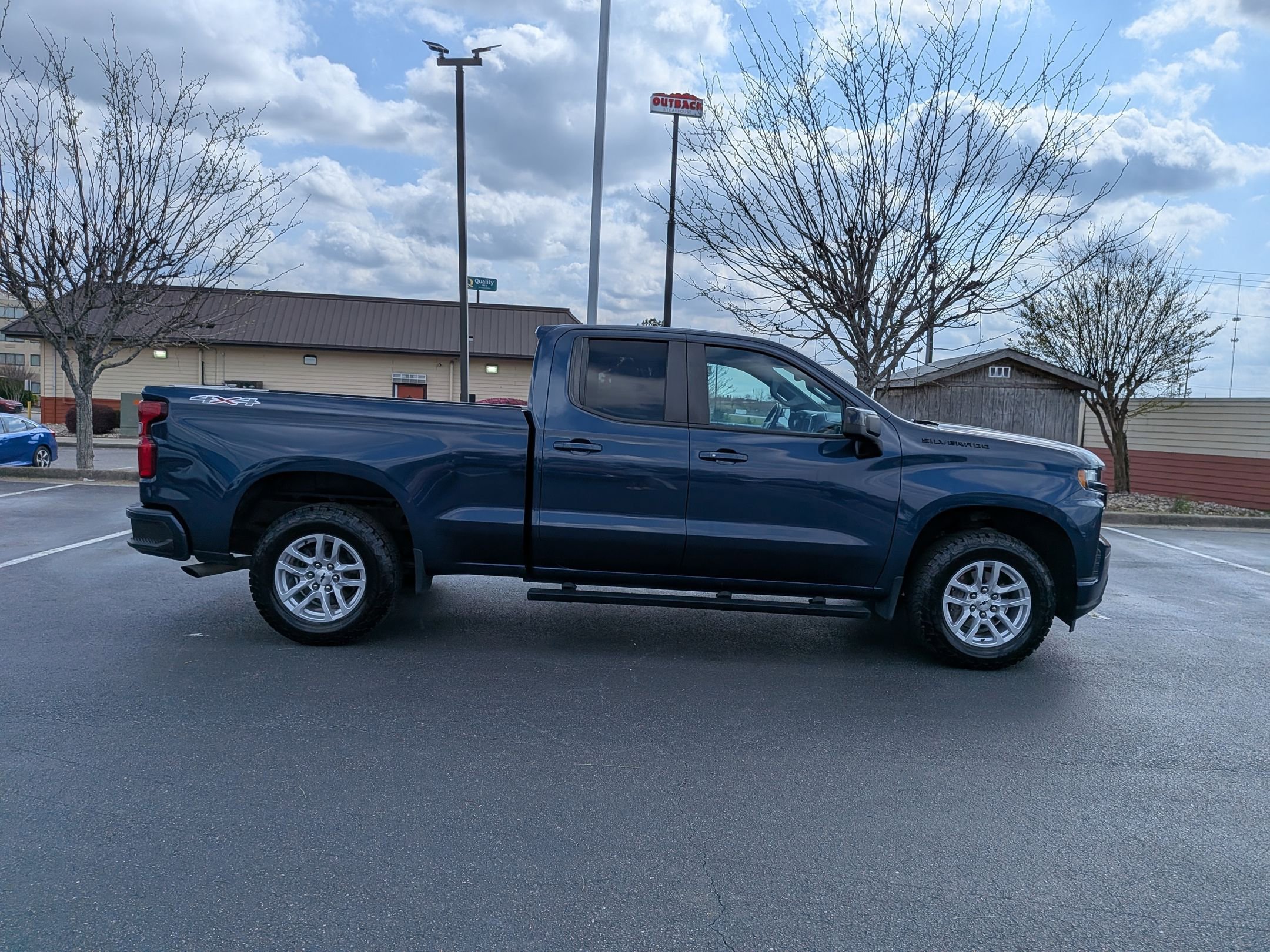 Used 2020 Chevrolet Silverado 1500 RST w/ All-Star Edition image 2