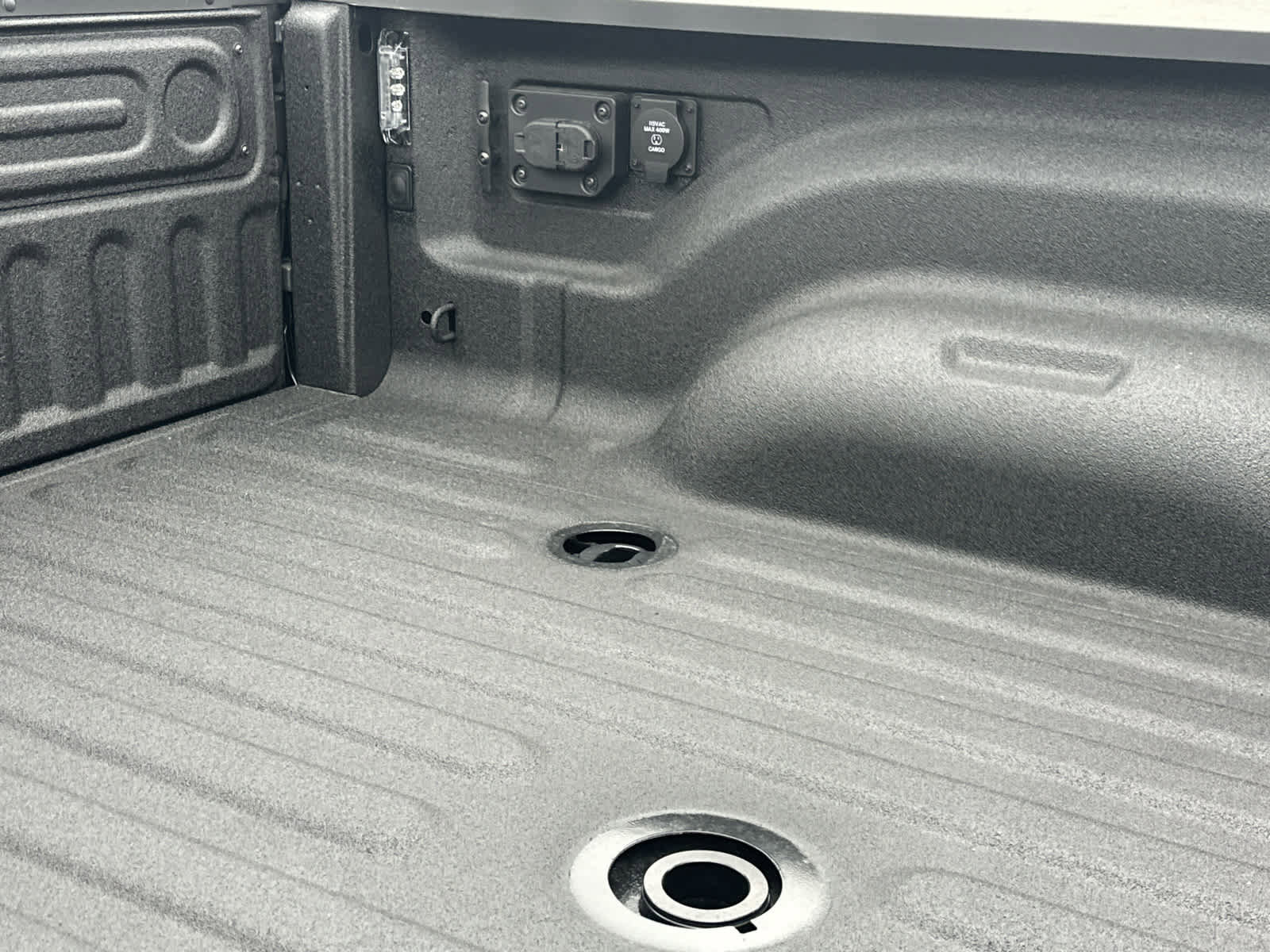 New 2026 RAM 2500 Tradesman image 21