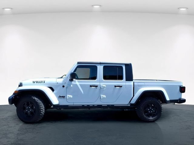 Used 2023 Jeep Gladiator Sport AWD/4WD image 11