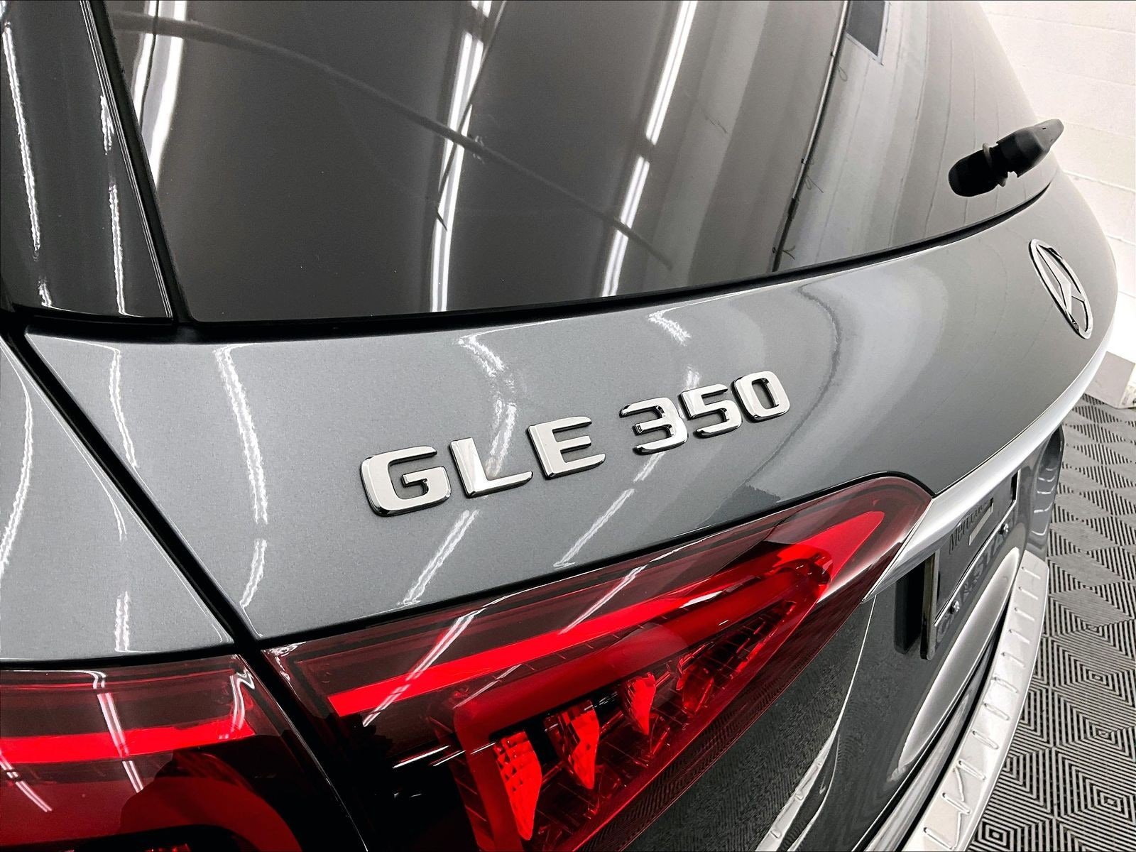 Certified 2022 Mercedes-Benz GLE 350 image 32