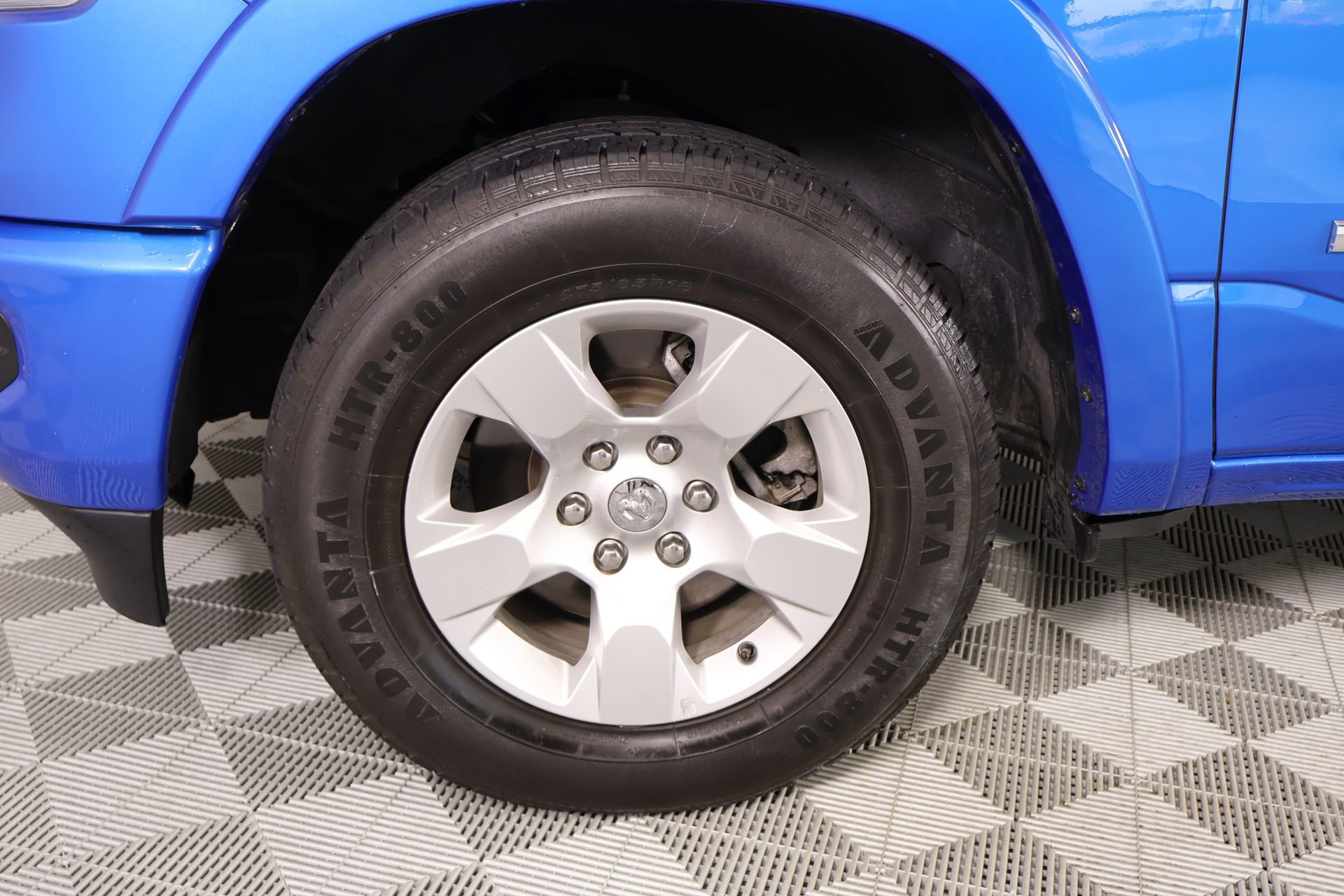 Used 2022 RAM 1500 Laramie w/ Sport Appearance Package AWD/4WD image 18