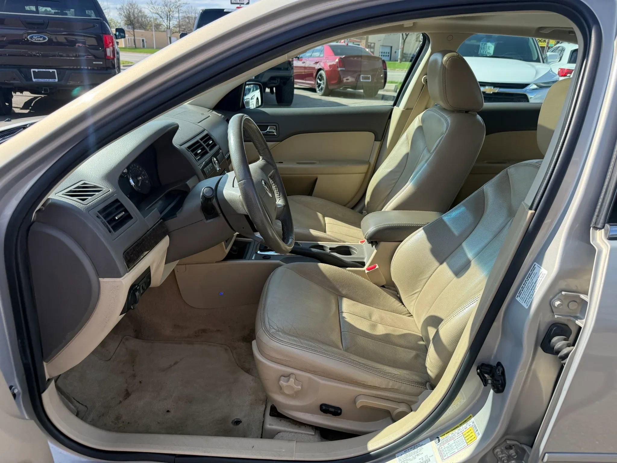 Used 2009 Mercury Milan Premier image 14