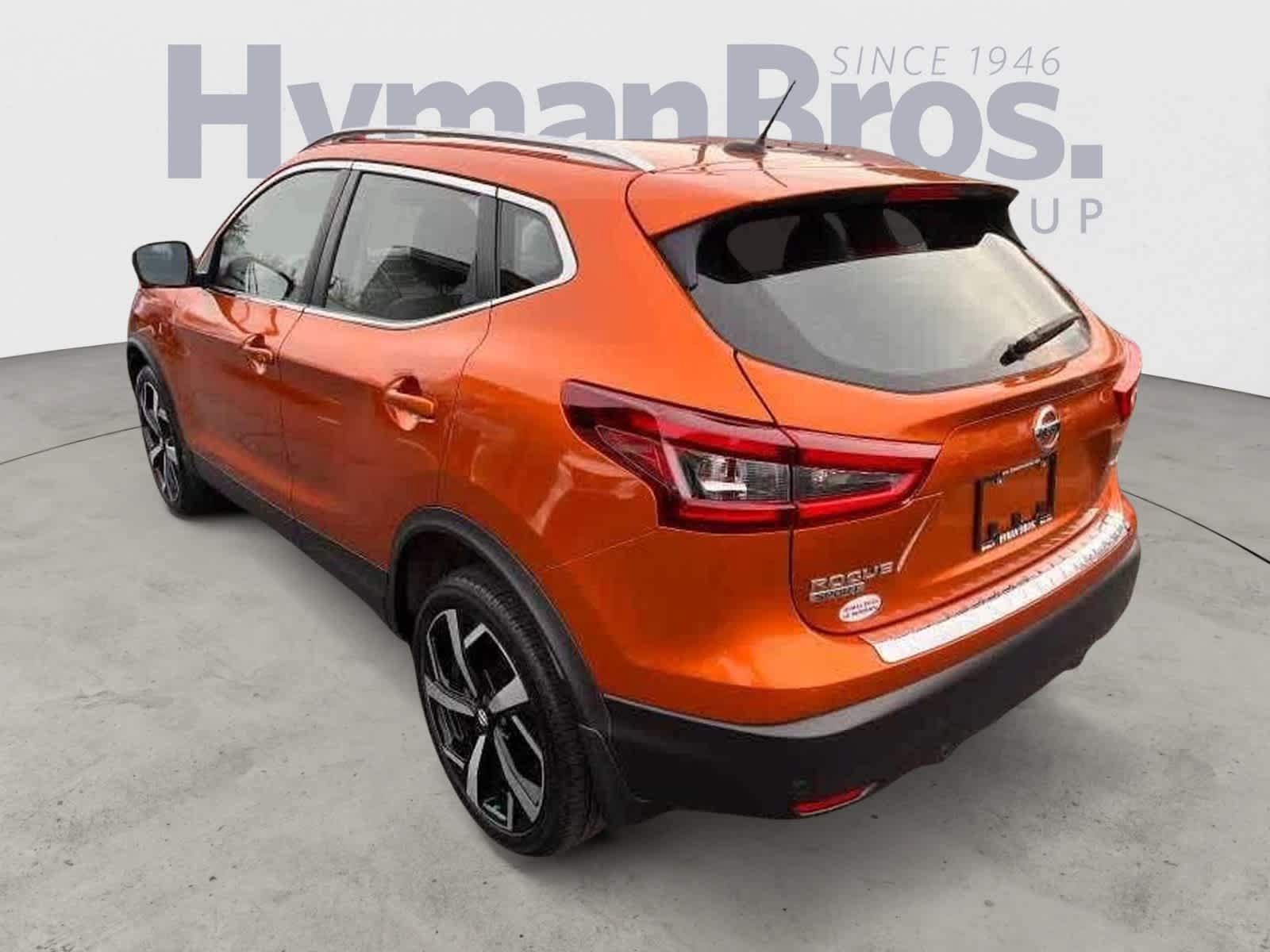 Certified 2022 Nissan Rogue Sport SL w/ Premium Package AWD/4WD image 6