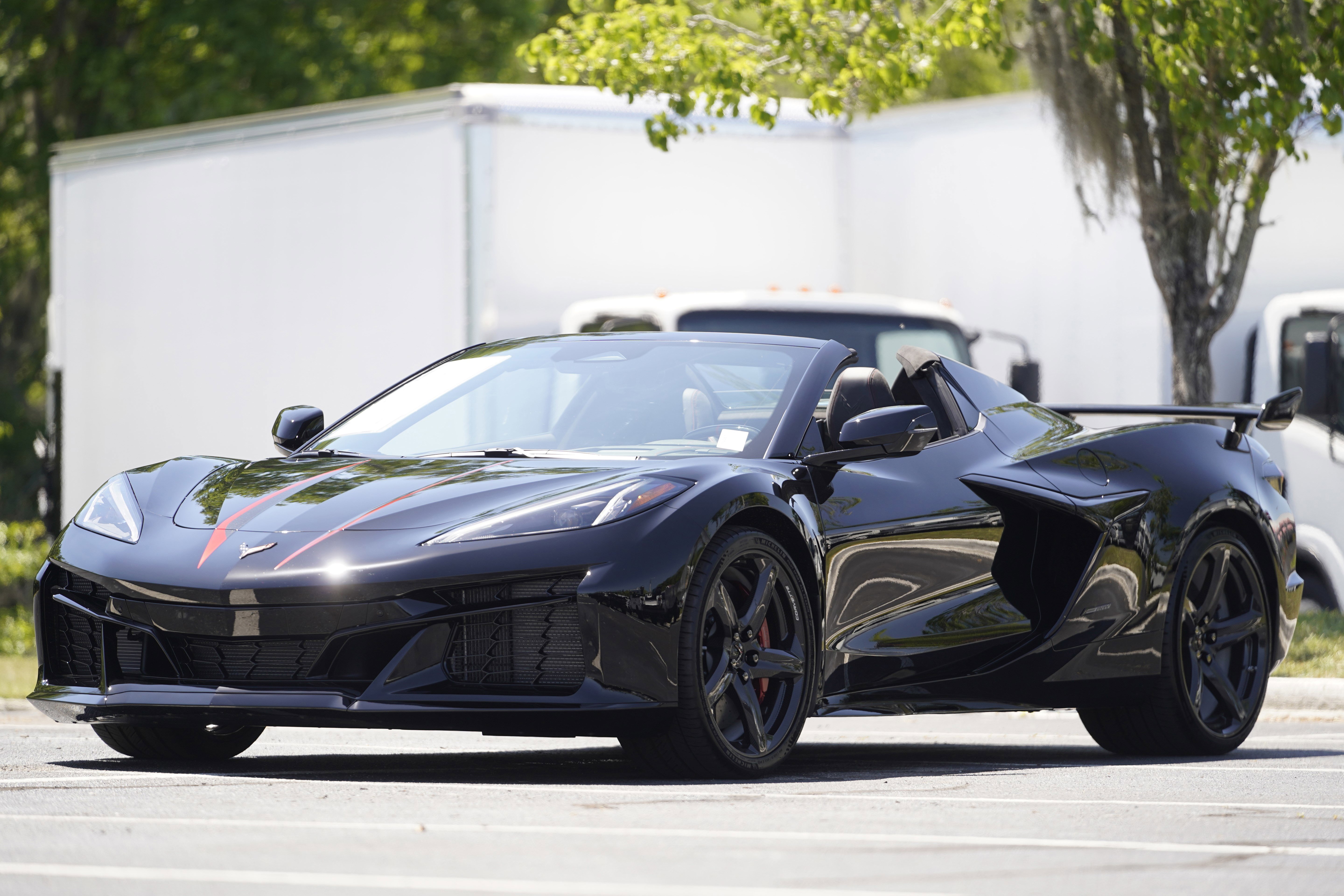 New 2026 Chevrolet Corvette E-Ray AWD/4WD image 37