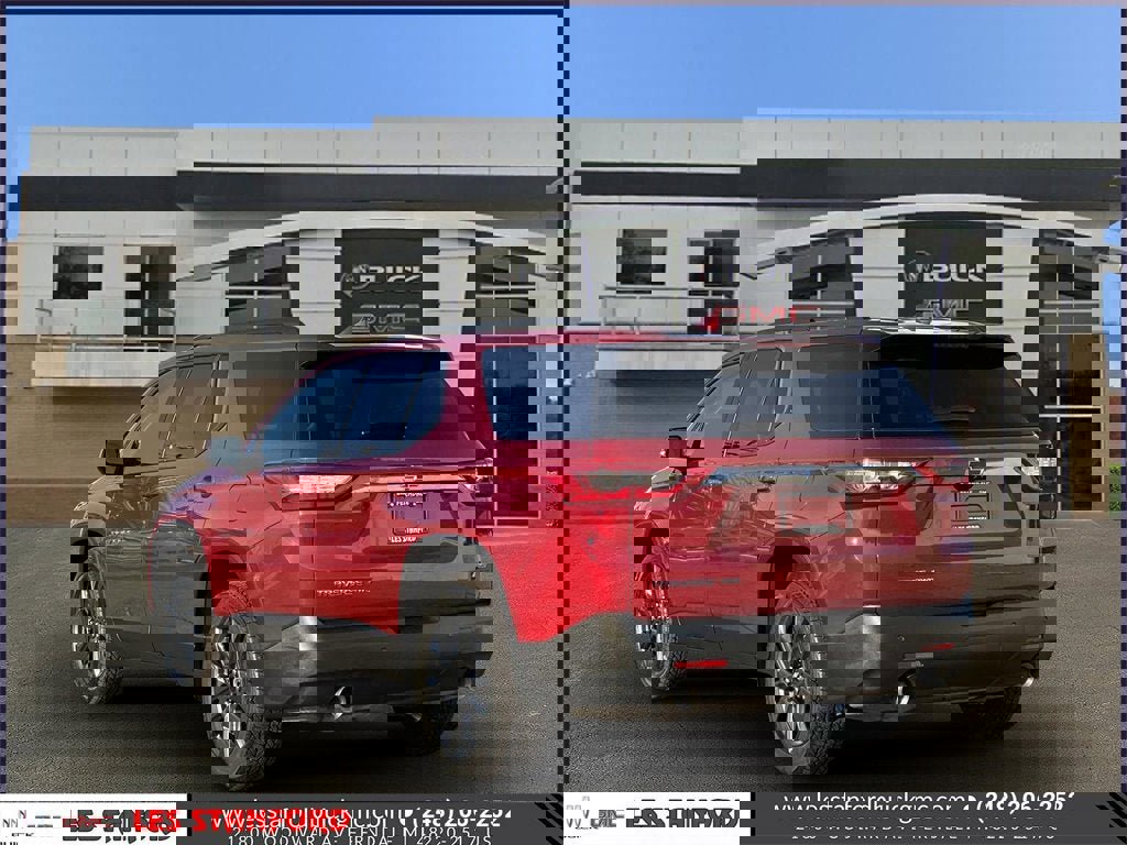 Used 2020 Chevrolet Traverse RS w/ LPO, Floor Liner Package image 4