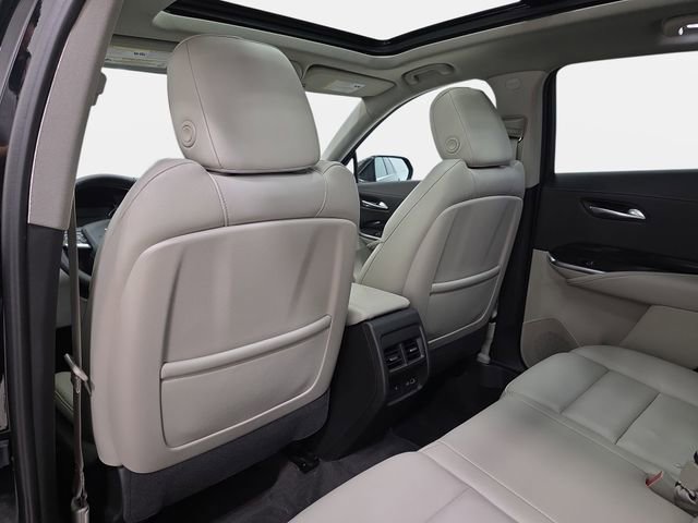 Used 2022 Cadillac XT4 Premium Luxury w/ Cold Weather Package image 10