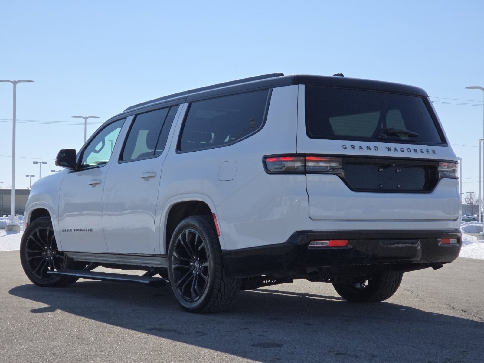 Used 2024 Jeep Grand Wagoneer L Series II w/ Quick Order Packagew 28T image 16