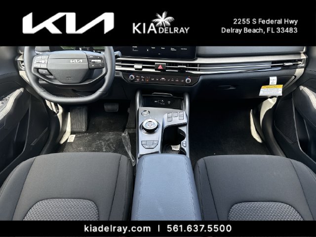 New 2027 Kia Sportage S FWD image 11