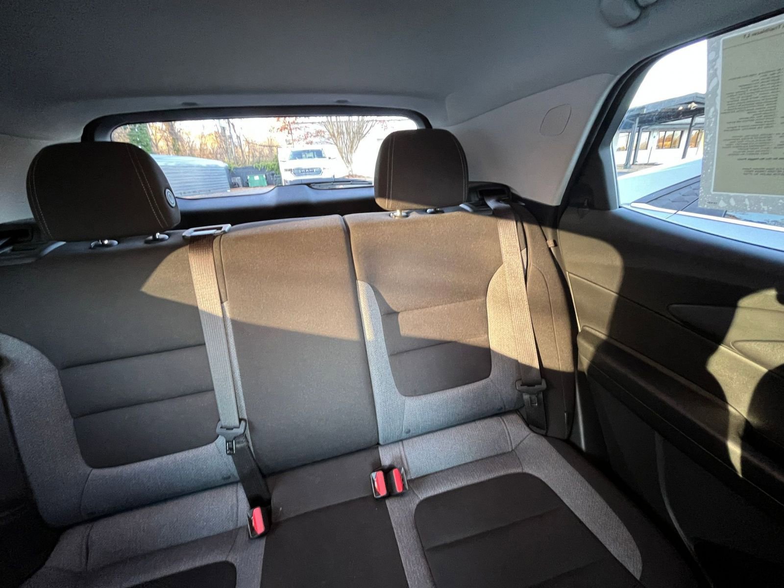 Used 2025 Chevrolet TrailBlazer LT image 33