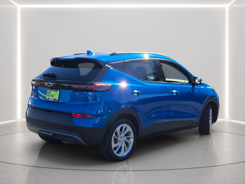 Certified 2023 Chevrolet Bolt EUV LT w/ Comfort Package FWD image 14