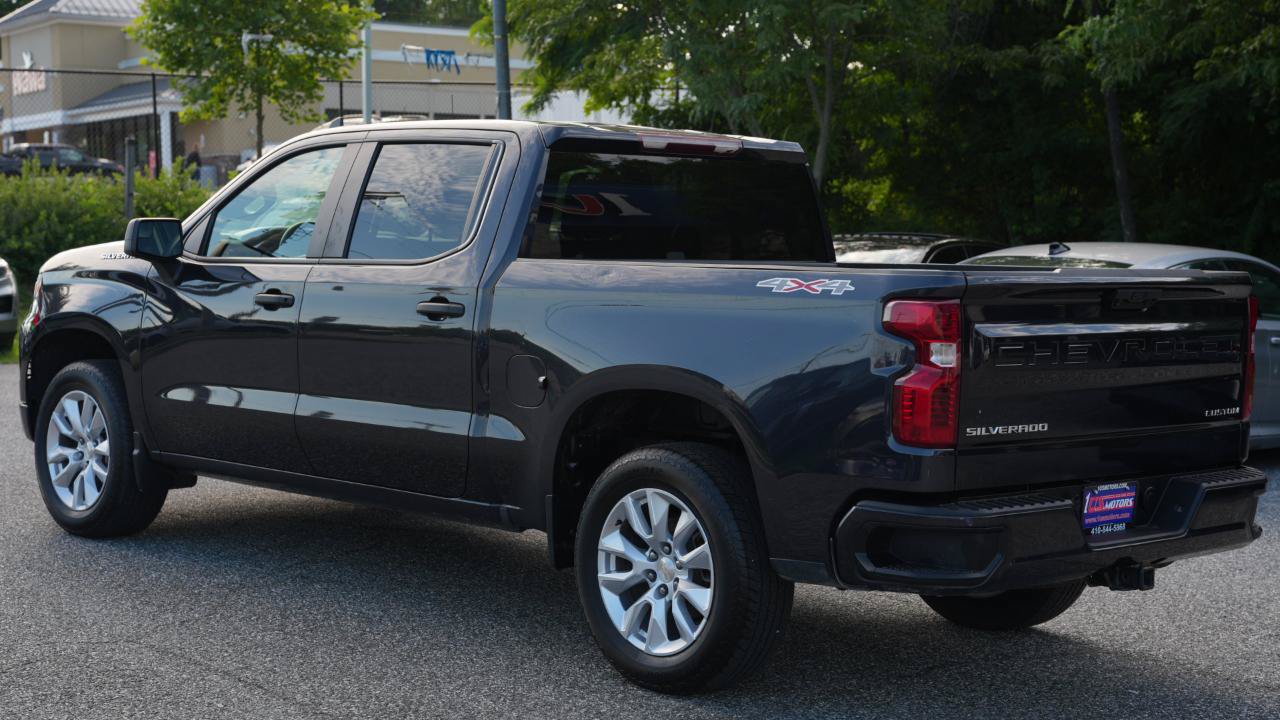Used 2022 Chevrolet Silverado 1500 Custom AWD/4WD image 6