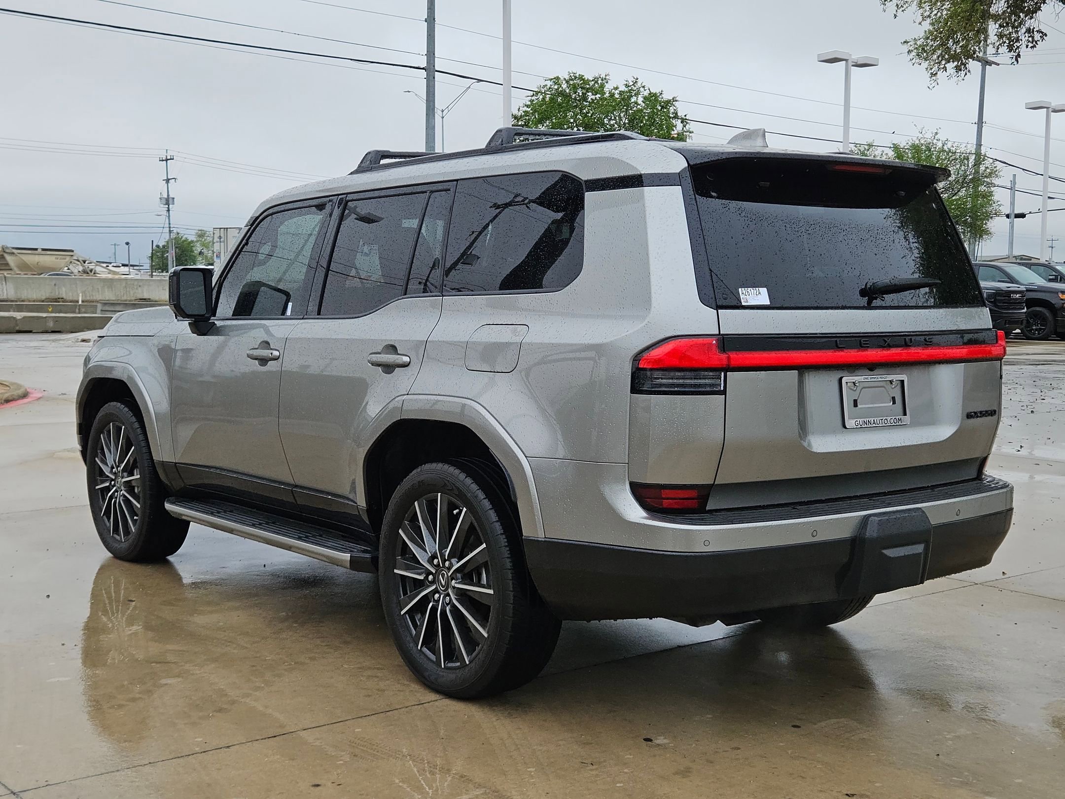 Used 2024 Lexus GX 550 w/ Accessory Package (Z1) image 5