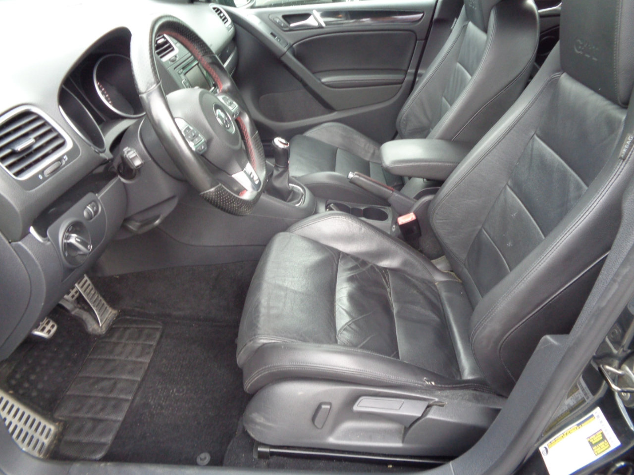 Used 2011 Volkswagen GTI Autobahn image 11