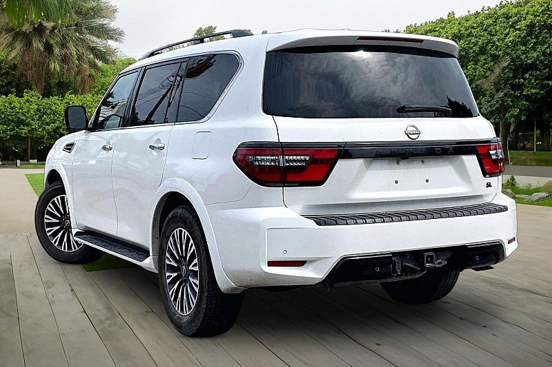 Used 2023 Nissan Armada SL w/ Midnight Edition Package RWD image 10