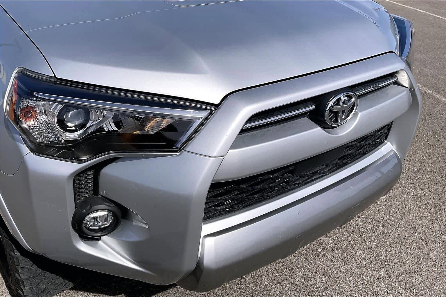Used 2024 Toyota 4Runner TRD Off-Road Premium w/ Moonroof Package AWD/4WD image 29