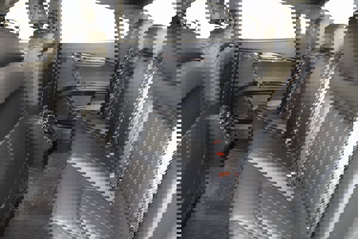 Used 2020 Maserati Quattroporte S Q4 image 40