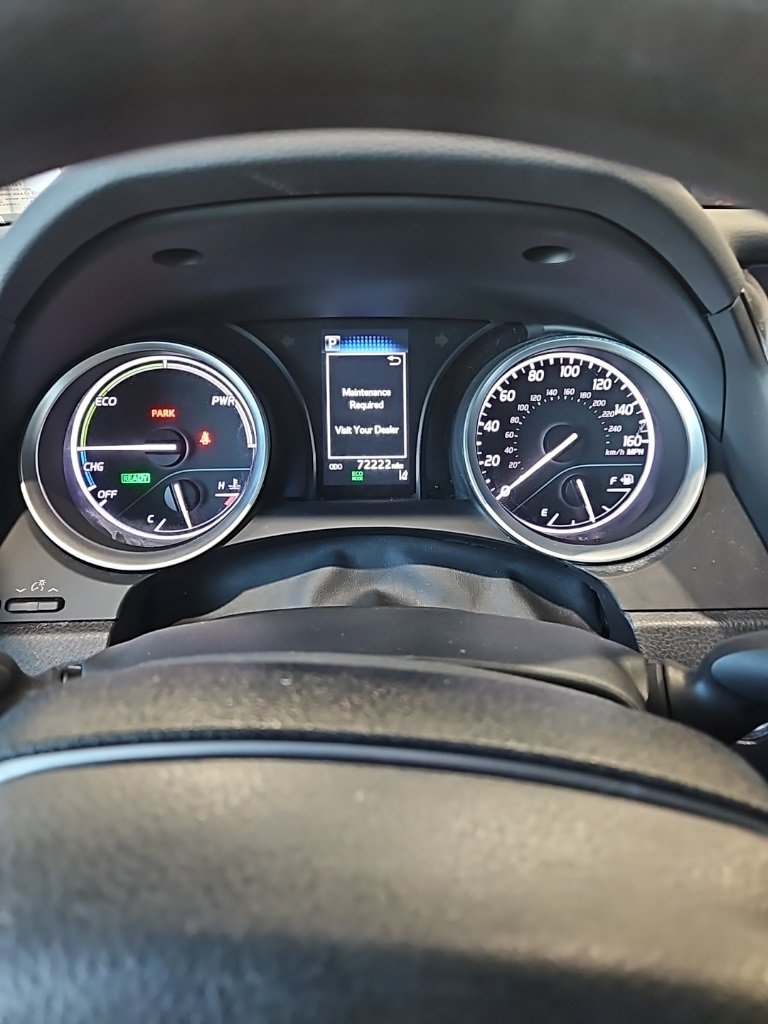 Used 2023 Toyota Camry LE image 32