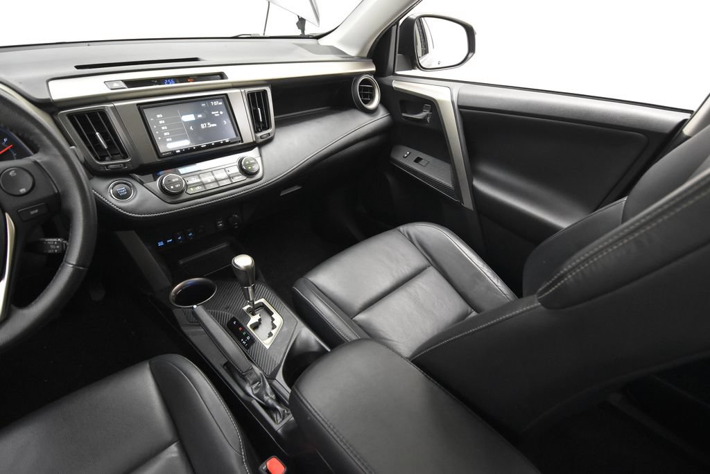 Used 2013 Toyota RAV4 Limited AWD/4WD image 28