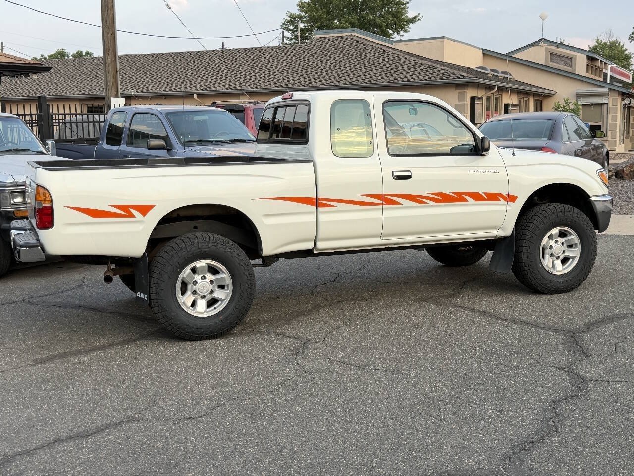 Used 1997 Toyota Tacoma 4x4 Xtracab V6 w/ LX Pkg image 26