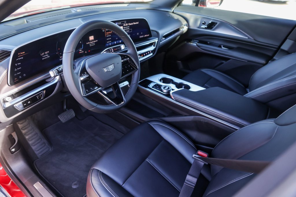 Used 2024 Cadillac Lyriq Tech w/ Driver Assist Package image 9