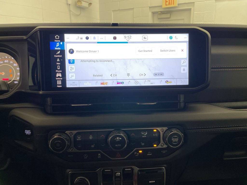 New 2026 Jeep Gladiator Mojave AWD/4WD image 11