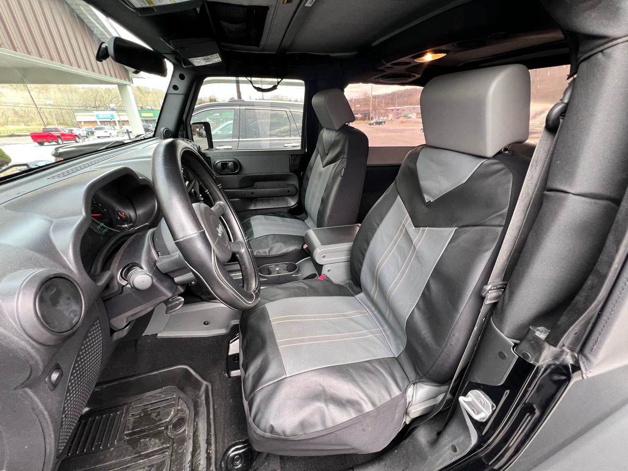 Used 2008 Jeep Wrangler X image 12