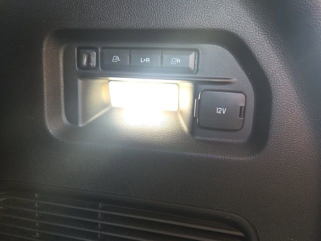 Used 2020 Ford Explorer Limited w/ Class III Trailer Tow Package image 11