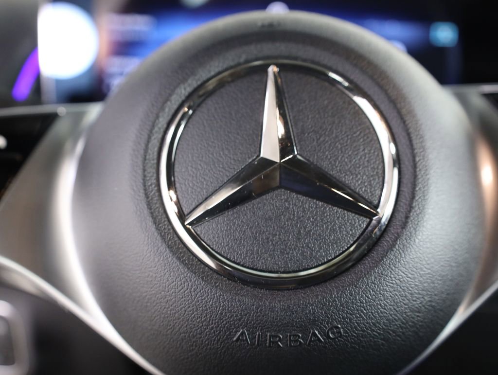 Certified 2025 Mercedes-Benz GLB 250 4MATIC image 14