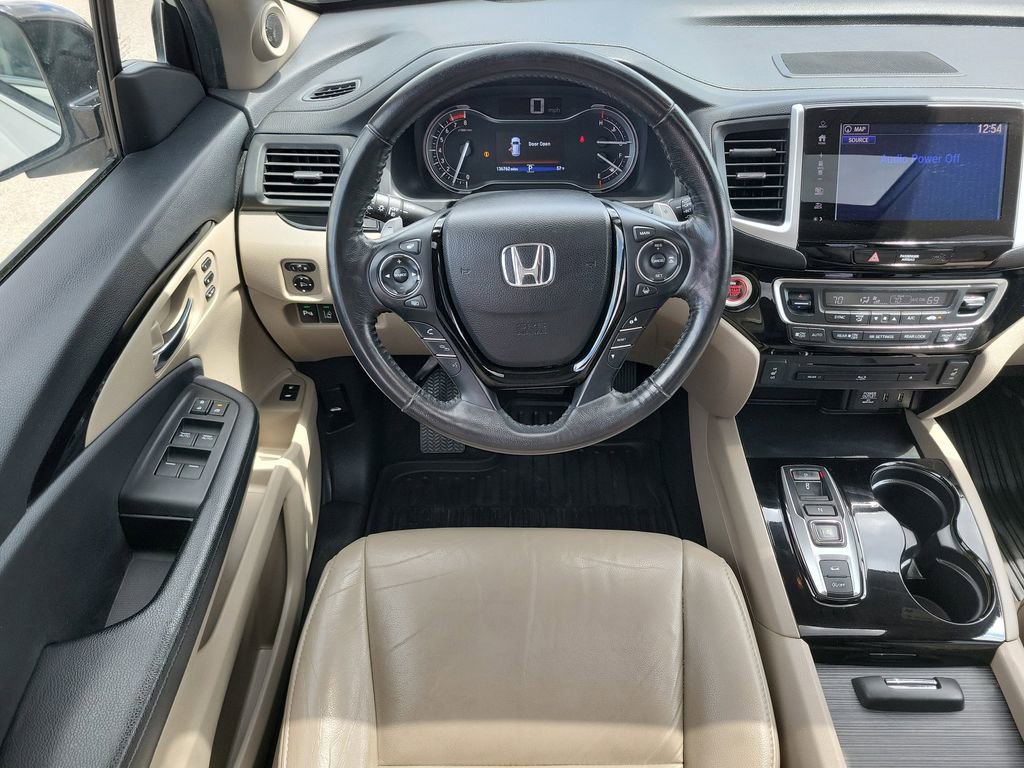 Used 2017 Honda Pilot Touring image 18