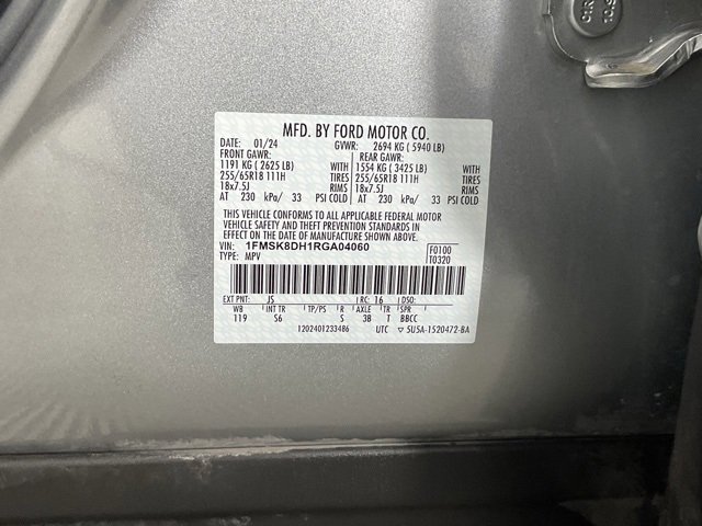 Used 2024 Ford Explorer XLT w/ Equipment Group 202A image 26