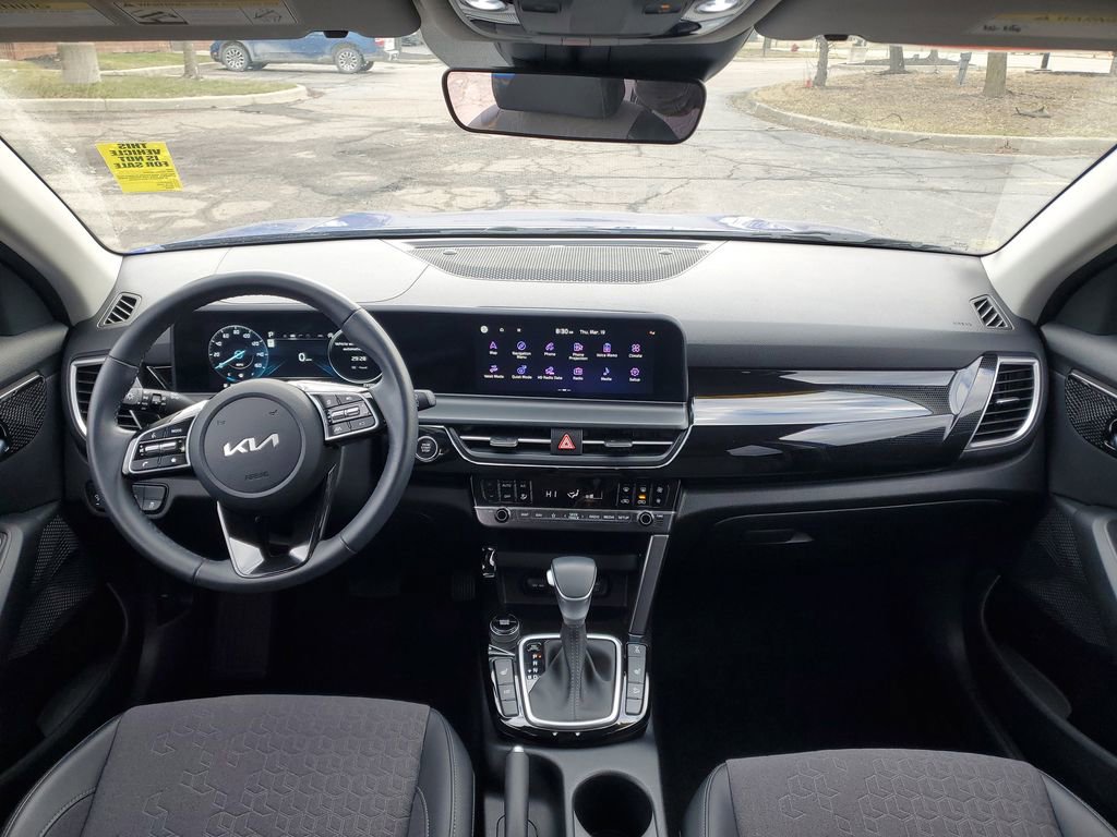 Used 2024 Kia Seltos S image 22