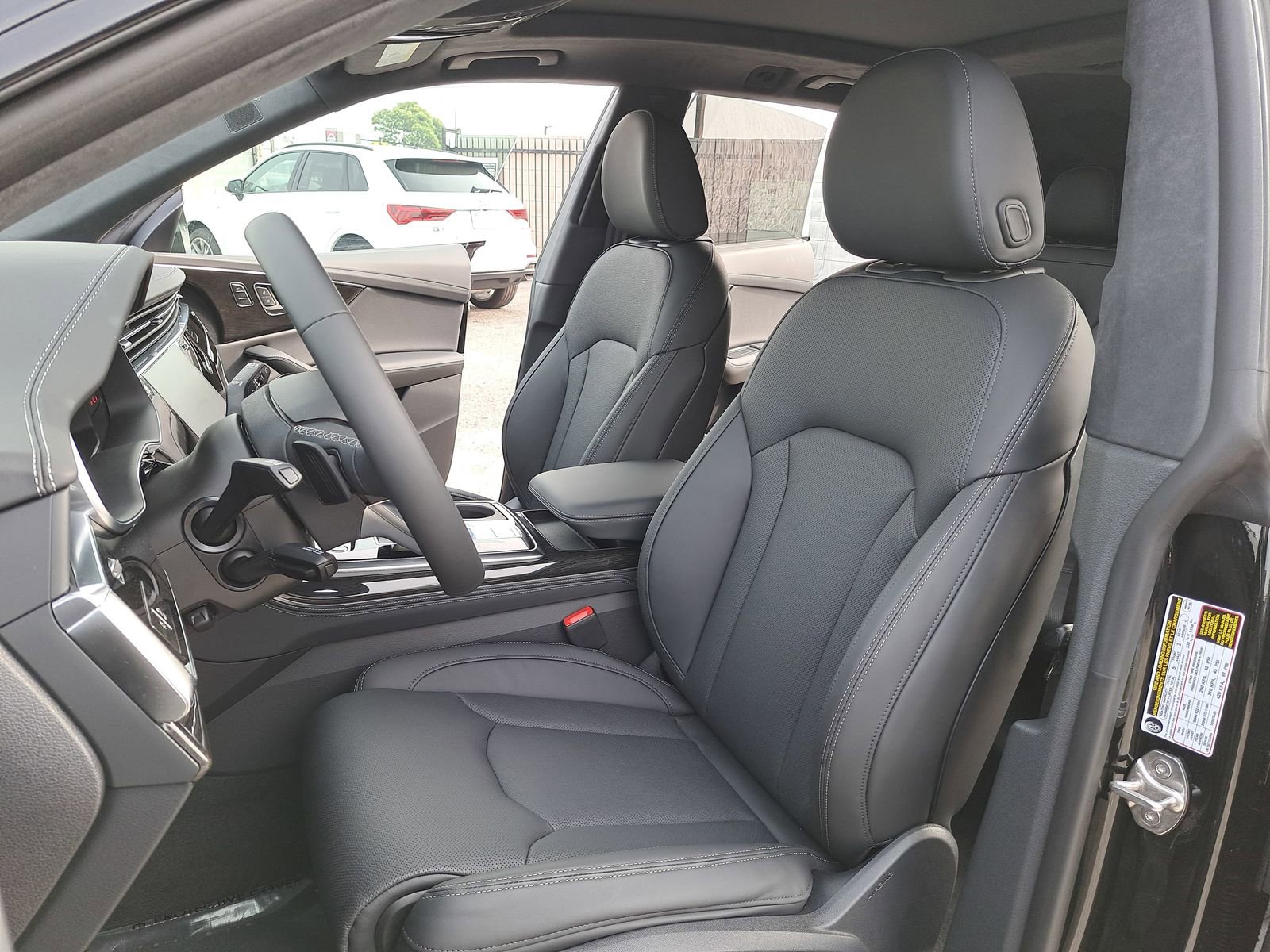 New 2026 Audi Q8 Prestige image 15
