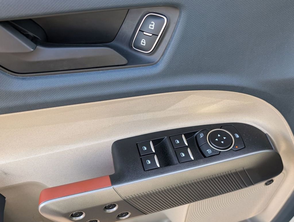 New 2025 Ford Maverick Lariat AWD/4WD image 24