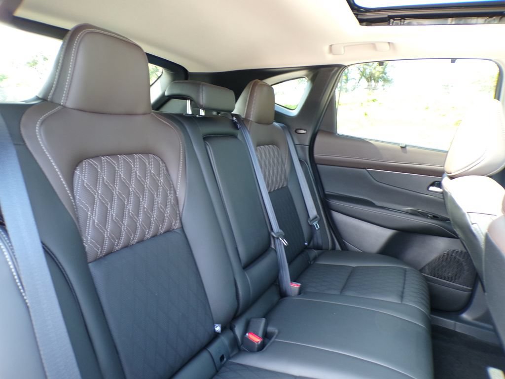 Used 2025 Nissan Murano Platinum w/ Cargo Package AWD/4WD image 18