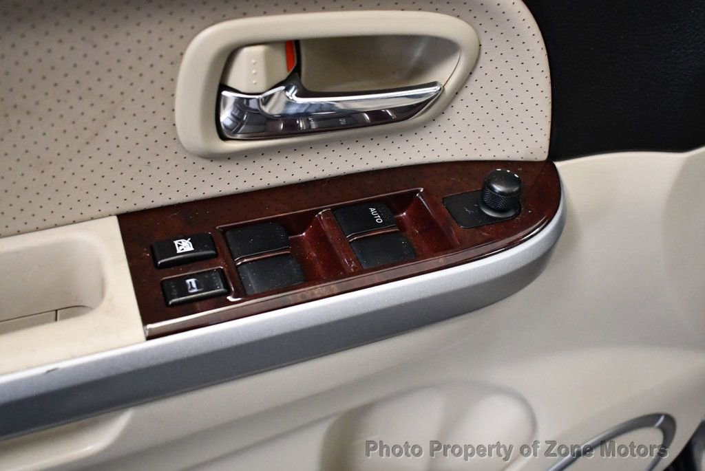 Used 2013 Suzuki Grand Vitara Limited image 26