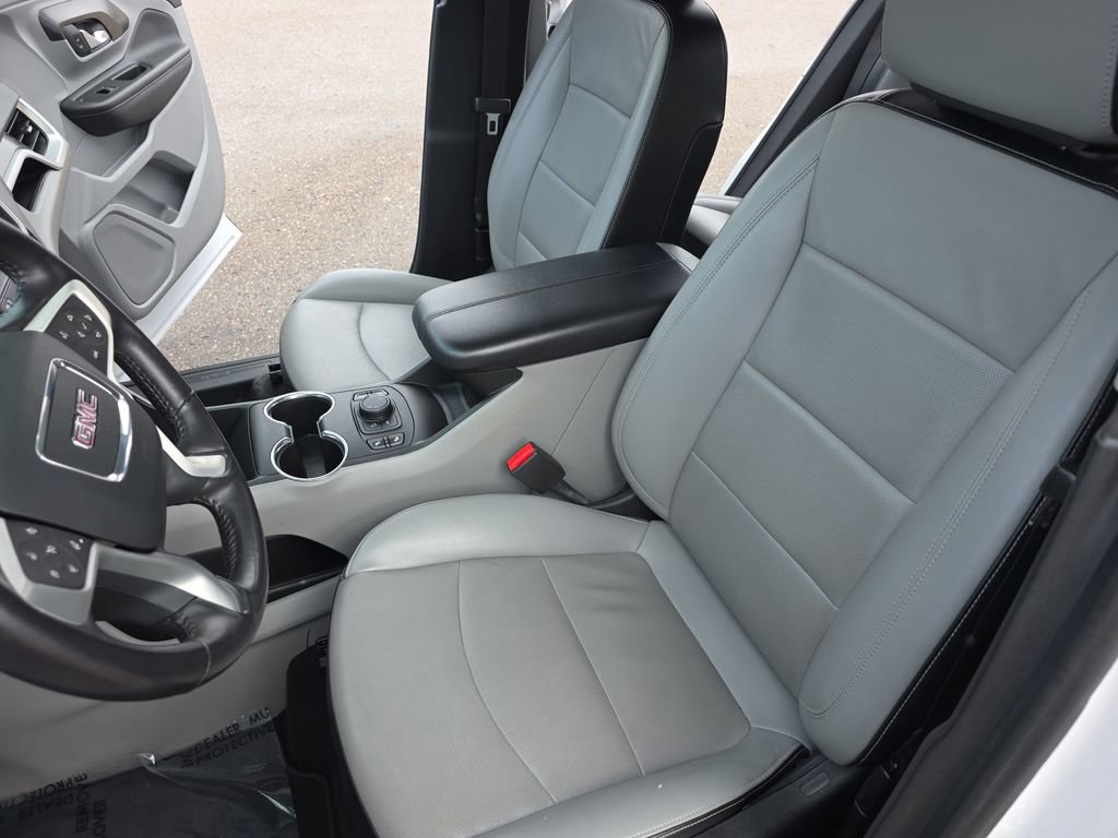 Certified 2022 GMC Terrain SLT FWD image 15