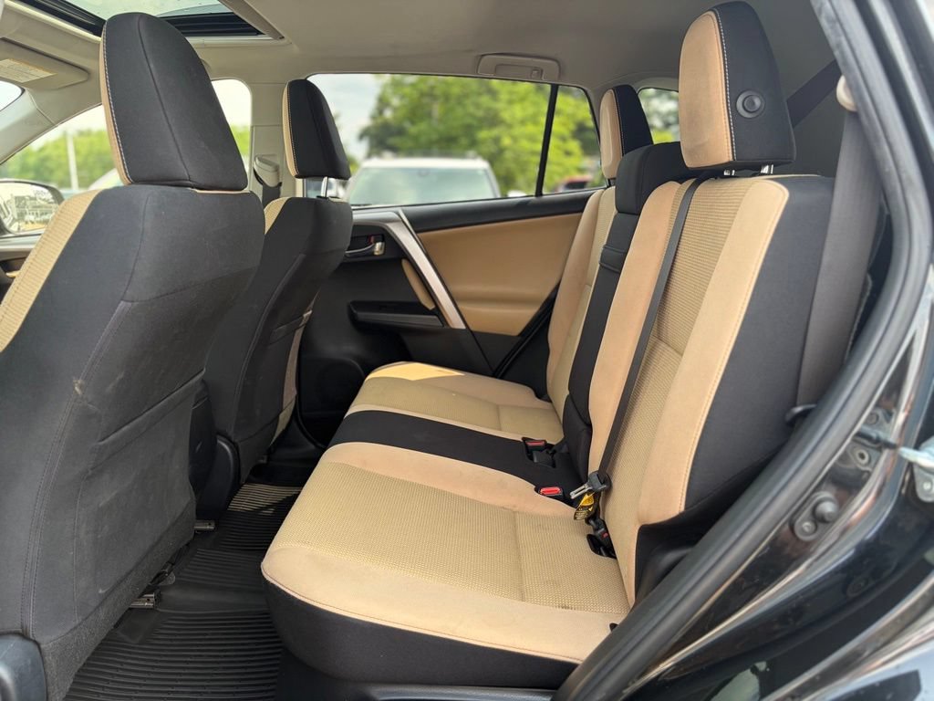 Used 2018 Toyota RAV4 XLE w/ Protection Package AWD/4WD image 12