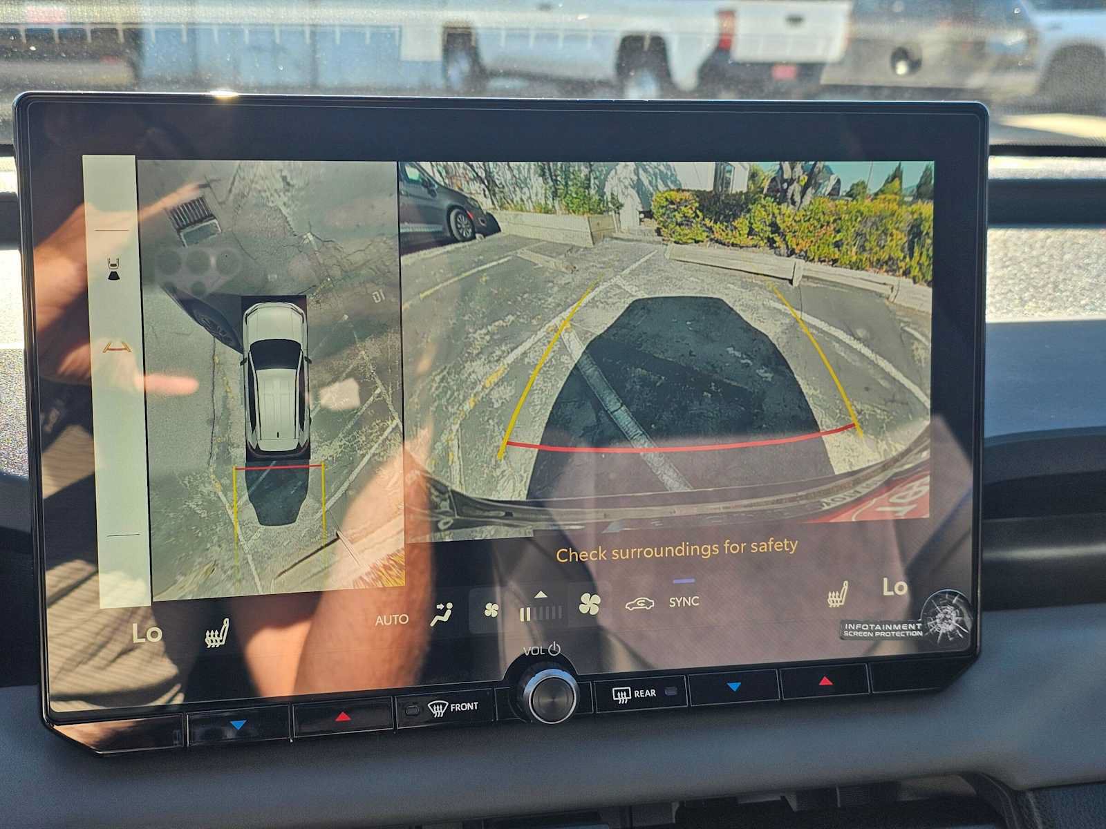 New 2026 Toyota RAV4 XSE AWD/4WD image 25