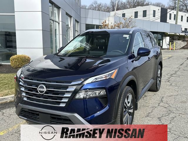 Certified 2025 Nissan Rogue SL