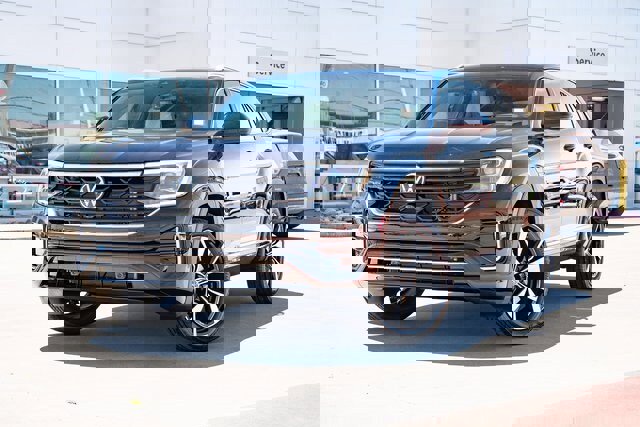 New 2025 Volkswagen Atlas Cross Sport SEL Premium R-Line image 2