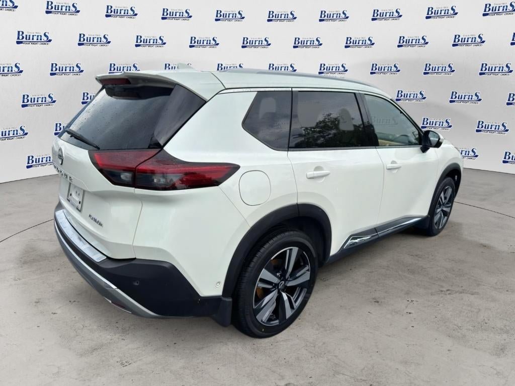 Used 2023 Nissan Rogue Platinum FWD image 7