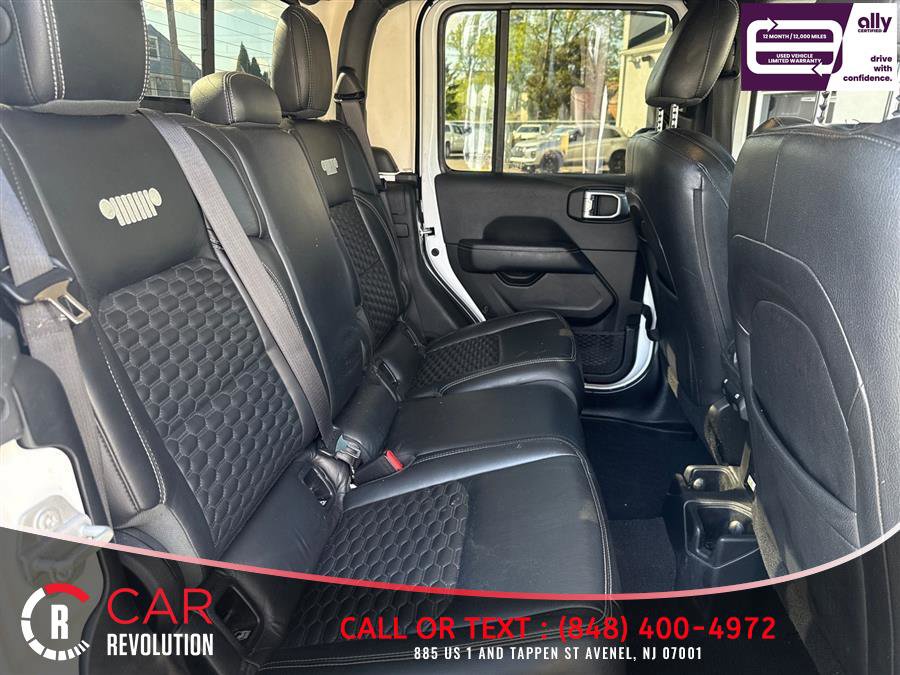 Used 2022 Jeep Gladiator Overland w/ Cold Weather Group AWD/4WD image 7